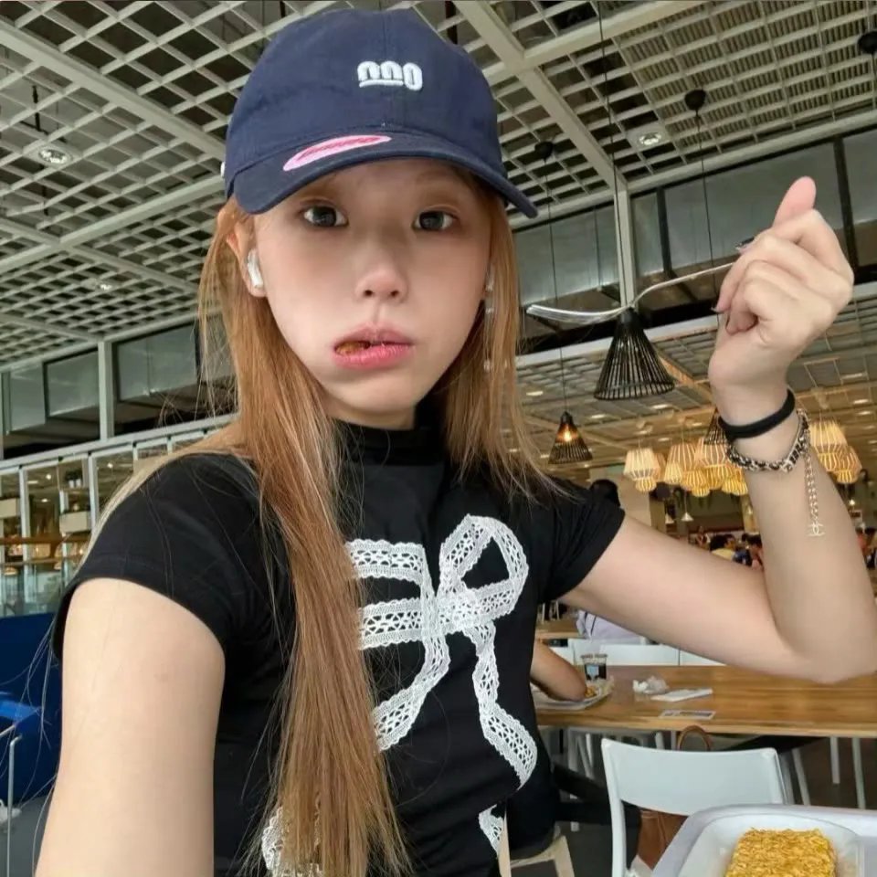 珍珠耳环 封面